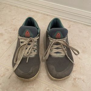 Reebok Women Nano 9 Cross Trainer Shoes. Size 7. Cool Shadow/Storm Glow/Silver